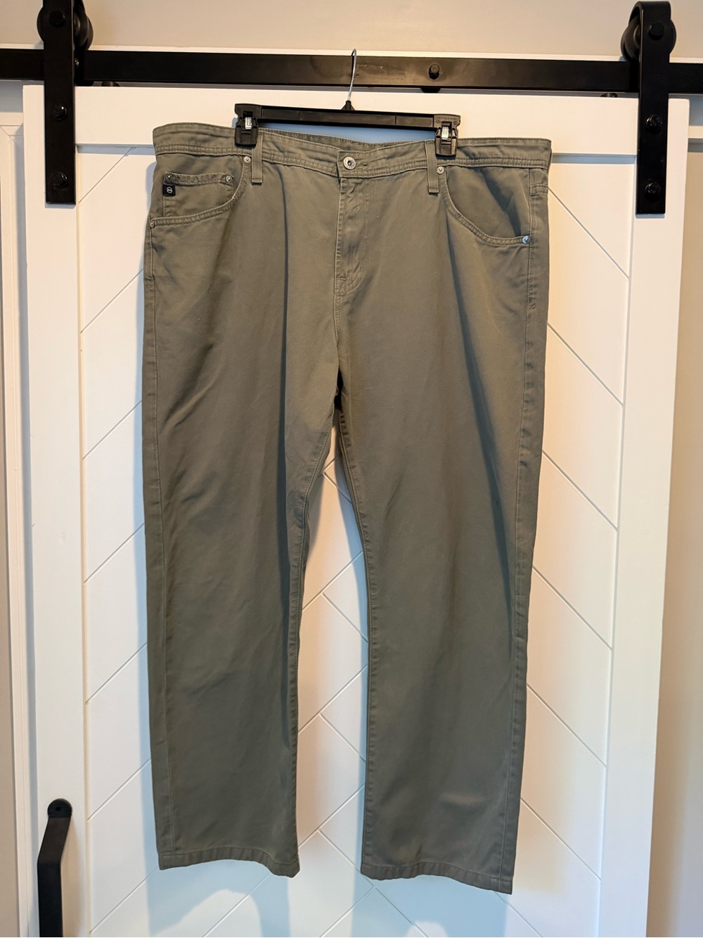 AG Adriano Goldschmied Men's Graduate tailored leg denim jeans 40x30